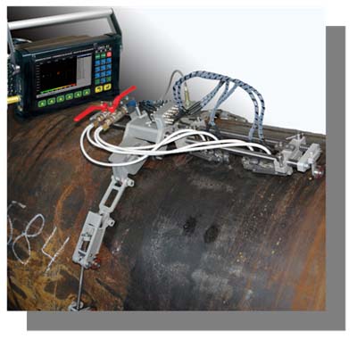 Сканер СКТ-Ц в процессе проведения контроля труб большого диаметра